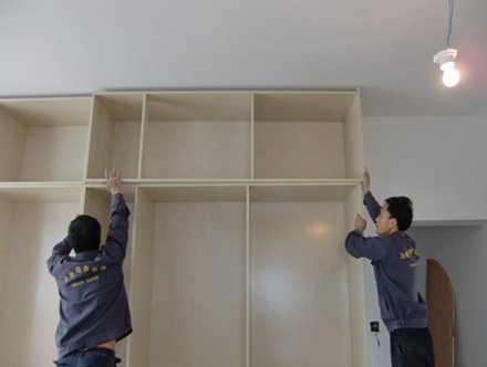 家具拆装 要选择正规，专业的北京搬家公司